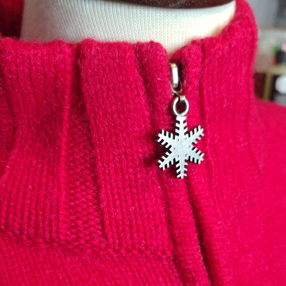 Vibrant 100%Wool 🪡 Embroidery Red Women's Cardigan with Snow Ski Design - Picture 6 of 14